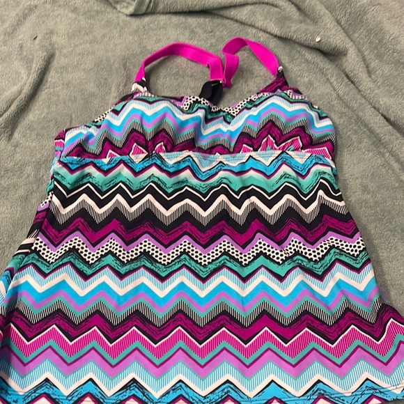 Amazon Tankini top never worn - Picture 2 of 4